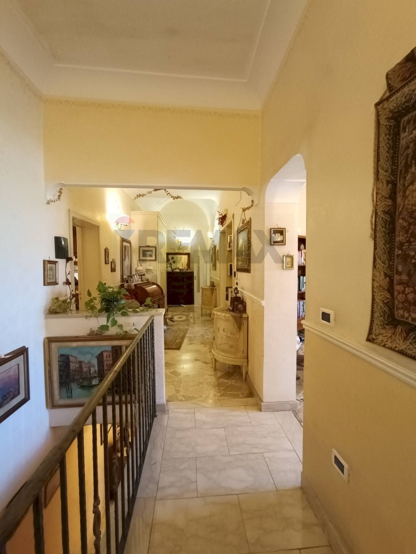 Hall / corridoio - Semi-detached house PIAZZA TENENTE DI FAZIO
3, Ramacca - photo 3
