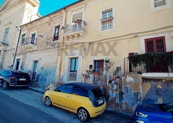 Edificio all\'aperto - Appartamento PIAZZA TENENTE DI FAZIO
 
3, Ramacca - foto 29