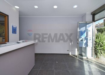 Stanza vuota - Locale Commerciale Piazza Duca Di Camastra
 
20, Catania - foto 2