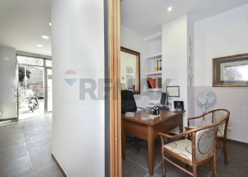 Ufficio - Locale Commerciale Piazza Duca Di Camastra
 
20, Catania - foto 14