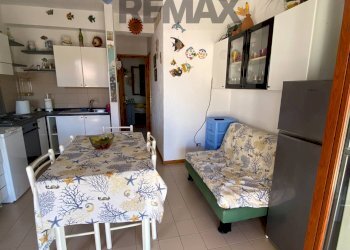 Sala da pranzo - Trilocale Via Nazionale
 
78, Letojanni - foto 11