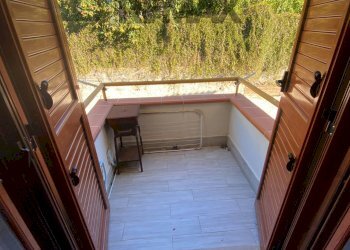 Balcone - Trilocale Via Nazionale
 
78, Letojanni - foto 21