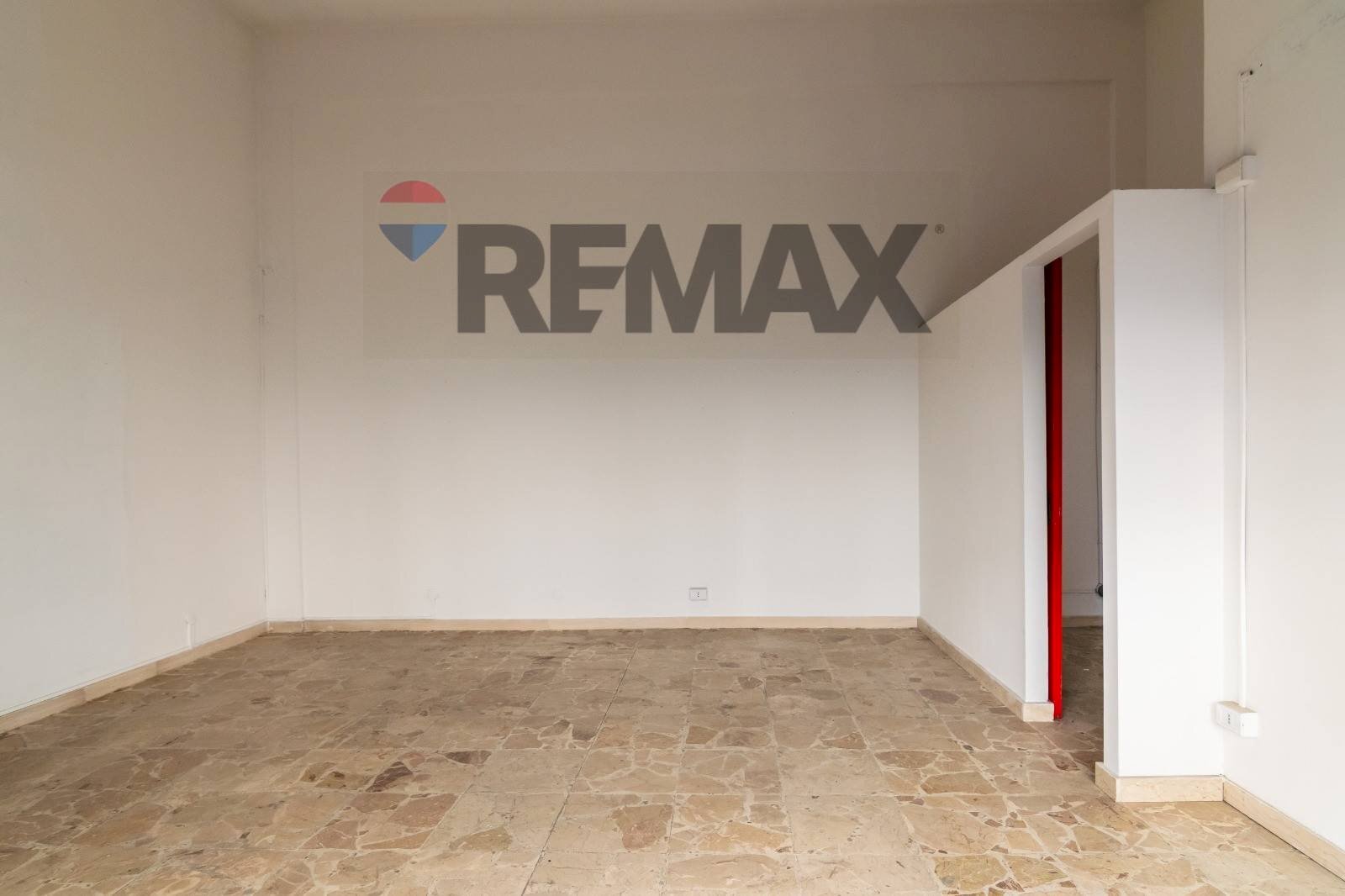 Stanza vuota - Commercial Premises VIA SAC. SEBASTIANO LISI
 
1, Giarre - photo 3