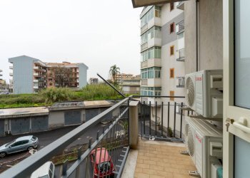 Balcone - Quadrilocale via l. ariosto
 
27 F, Acireale - foto 21