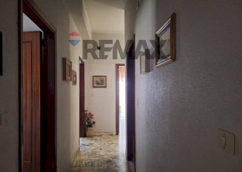 Hall / corridoio - Appartamento via urbino
 
7, Paterno - foto 6