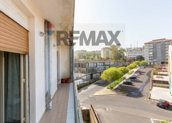 Balcone - Quadrilocale Via Gaetano Di Giovanni
 
19, Catania - foto 12