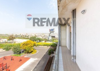 Balcone - Quadrilocale Via Gaetano Di Giovanni
 
19, Catania - foto 15