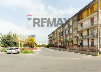 Edificio all\'aperto - Quadrilocale Via Gaetano Di Giovanni
 
19, Catania - foto 24