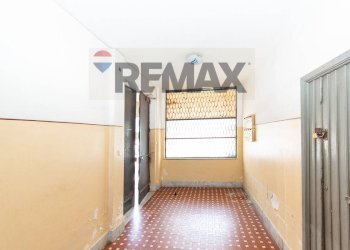 Stanza vuota - Quadrilocale Via Gaetano Di Giovanni
 
19, Catania - foto 26