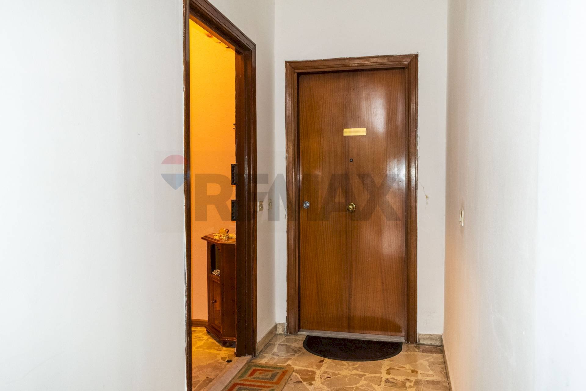 Hall / corridoio - Appartamento Via Giacomo Puccini
 
2, Gravina di Catania - foto 3