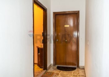 Hall / corridoio - Appartamento Via Giacomo Puccini
 
2, Gravina di Catania - foto 3