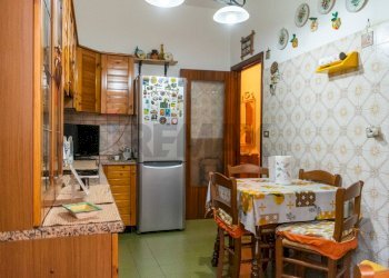 Cucina - Appartamento Via Giacomo Puccini
 
2, Gravina di Catania - foto 8