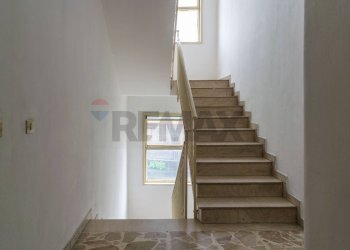 Scale - Appartamento Via Giacomo Puccini
 
2, Gravina di Catania - foto 13