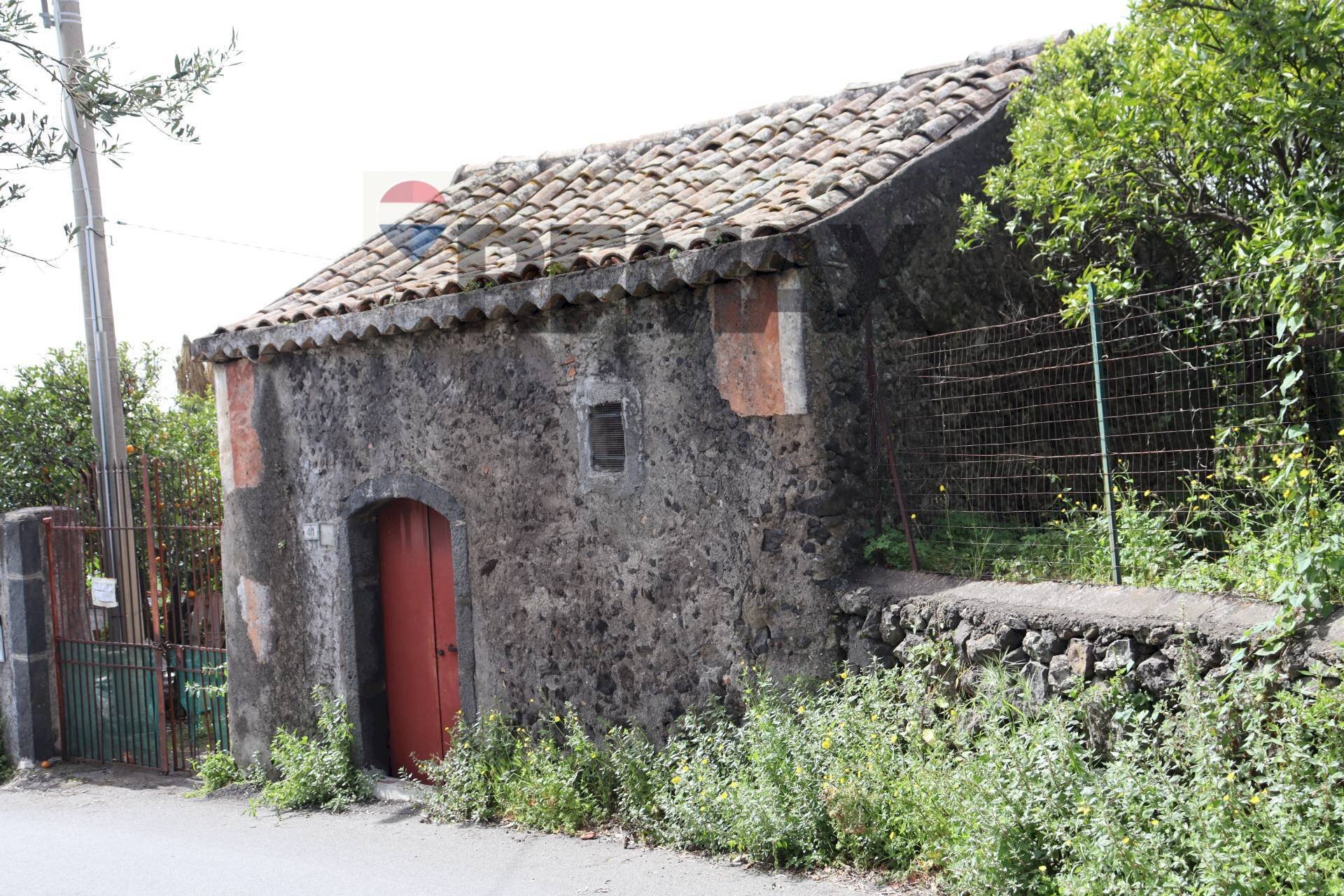 Casa all\'aperto - Rustico Via Civì
 
41, Fiumefreddo di Sicilia - foto 1
