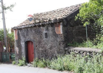 Casa all\'aperto - Rustico Via Civì
 
41, Fiumefreddo di Sicilia - foto 1