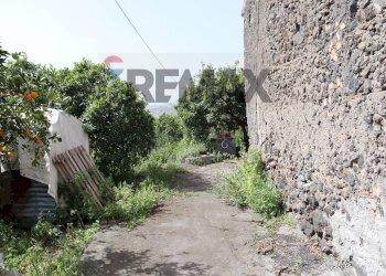 Giardino - Rustico Via Civì
 
41, Fiumefreddo di Sicilia - foto 5