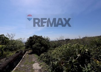 Edificio all\'aperto - Terreno agricolo SP5ii
 
43, Giarre - foto 8