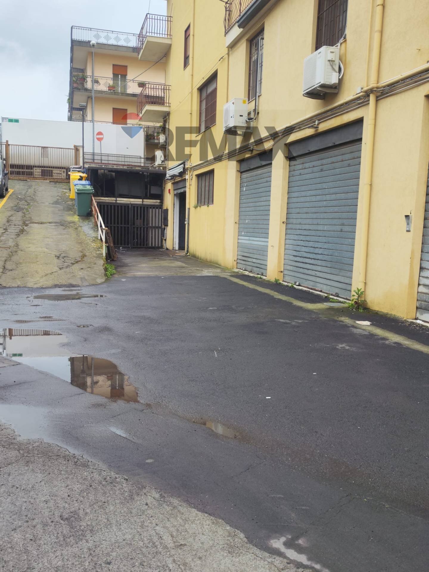 Edificio all\'aperto - Magazzino Via Giosuè Carducci
 
8, Acireale - foto 3