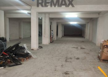 Parcheggio - Magazzino Via Giosuè Carducci
 
8, Acireale - foto 8