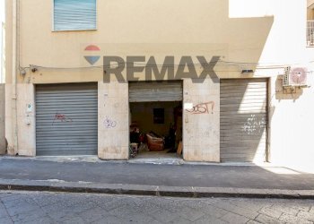 Edificio all\'aperto - Box Via Francesco Cilea, Catania - foto 2