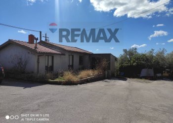 Casa all\'aperto - Warehouse contrada marvezzaro
 
47, Paterno - photo 15