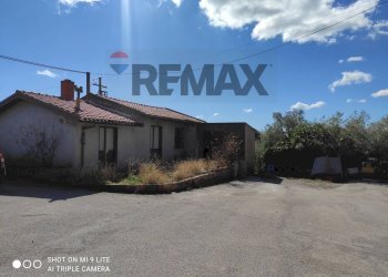 Casa all\'aperto - Warehouse contrada marvezzaro
 
47, Paterno - photo 16