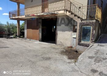 Casa all\'aperto - Warehouse contrada marvezzaro
 
47, Paterno - photo 17