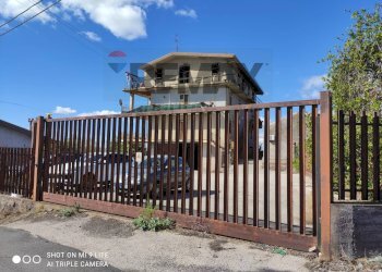 Casa all\'aperto - Warehouse contrada marvezzaro
 
47, Paterno - photo 19