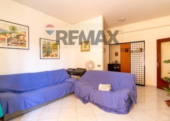 Soggiorno - Appartamento Via San Domenico Savio
 
3, Gravina di Catania - foto 4