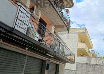 Edificio all\'aperto - Four-room apartment Via Federico de Roberto
 
26, Mascali - photo 27