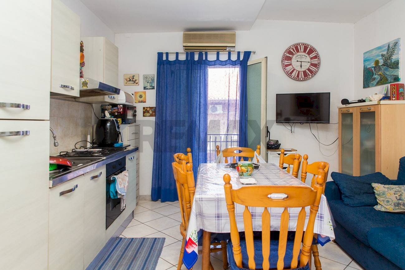Sala da pranzo - Trilocale Via Vittorio Emanuele
 
104, Gravina di Catania - foto 3