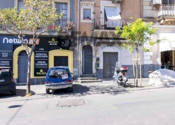 Edificio all\'aperto - Two-room apartment Via Plebiscito
 
449, Catania - photo 13