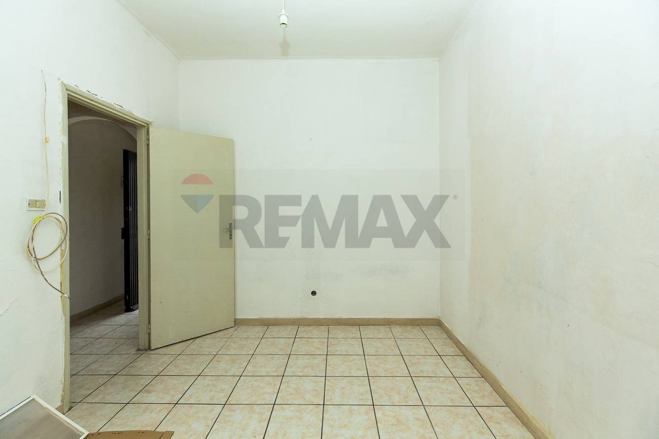 Stanza vuota - Quadrilocale Via Toscana
 
4, Catania - foto 3