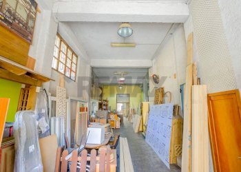 Hall / corridoio - Locale Commerciale Via Mandrà
 
13/B, Catania - foto 2