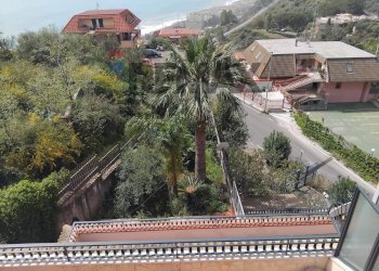 Edificio all\'aperto - Quadrilocale Via Contrada Sillemi - Unità d'Italia
 
8-10, Letojanni - foto 6