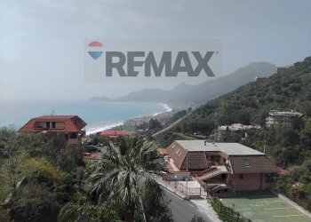 Edificio all\'aperto - Quadrilocale Via Contrada Sillemi - Unità d'Italia
 
8-10, Letojanni - foto 9