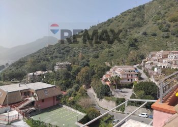 Vista delle montagne - Quadrilocale Via Contrada Sillemi - Unità d'Italia
 
8-10, Letojanni - foto 11
