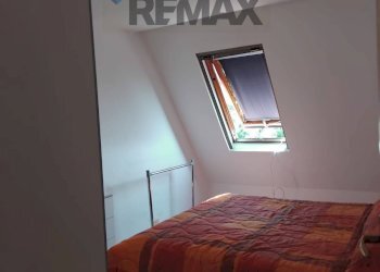 Camera / camera da letto - Quadrilocale Via Contrada Sillemi - Unità d'Italia
 
8-10, Letojanni - foto 14