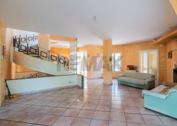 Soggiorno - Villa vaccarini, Mascalucia - foto 4