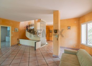 Soggiorno - Villa vaccarini, Mascalucia - foto 41