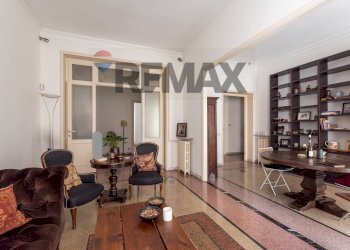 Sala da pranzo - Trilocale Via Tibullo
 
11, Roma - foto 8