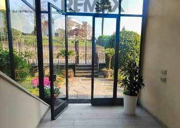 ingresso - Quadrilocale via Vignareto
 
12, Besana in Brianza - foto 7