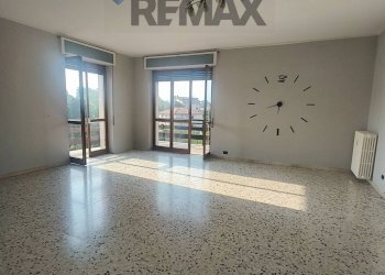 soggiorno - Quadrilocale via Vignareto
 
12, Besana in Brianza - foto 9