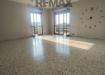 Soggiorno - Quadrilocale via Vignareto
 
12, Besana in Brianza - foto 10