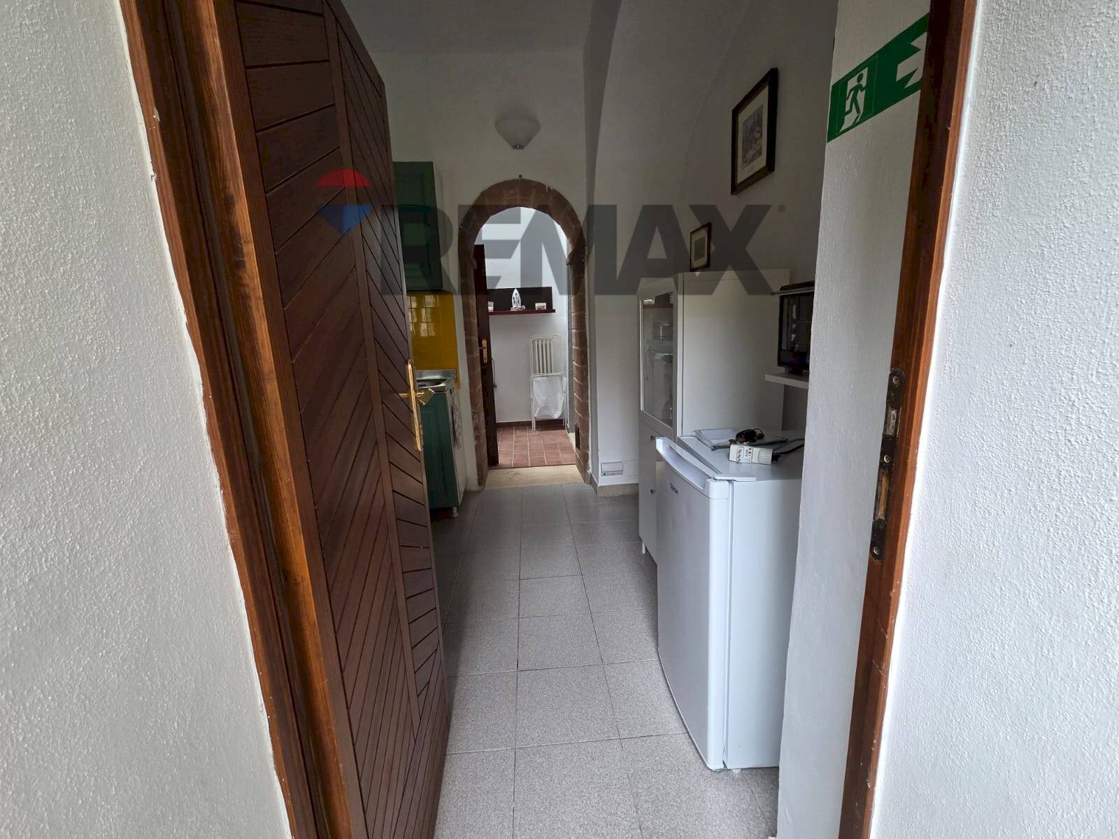 Hall / corridoio - Trilocale Monteverdi Marittimo - foto 3