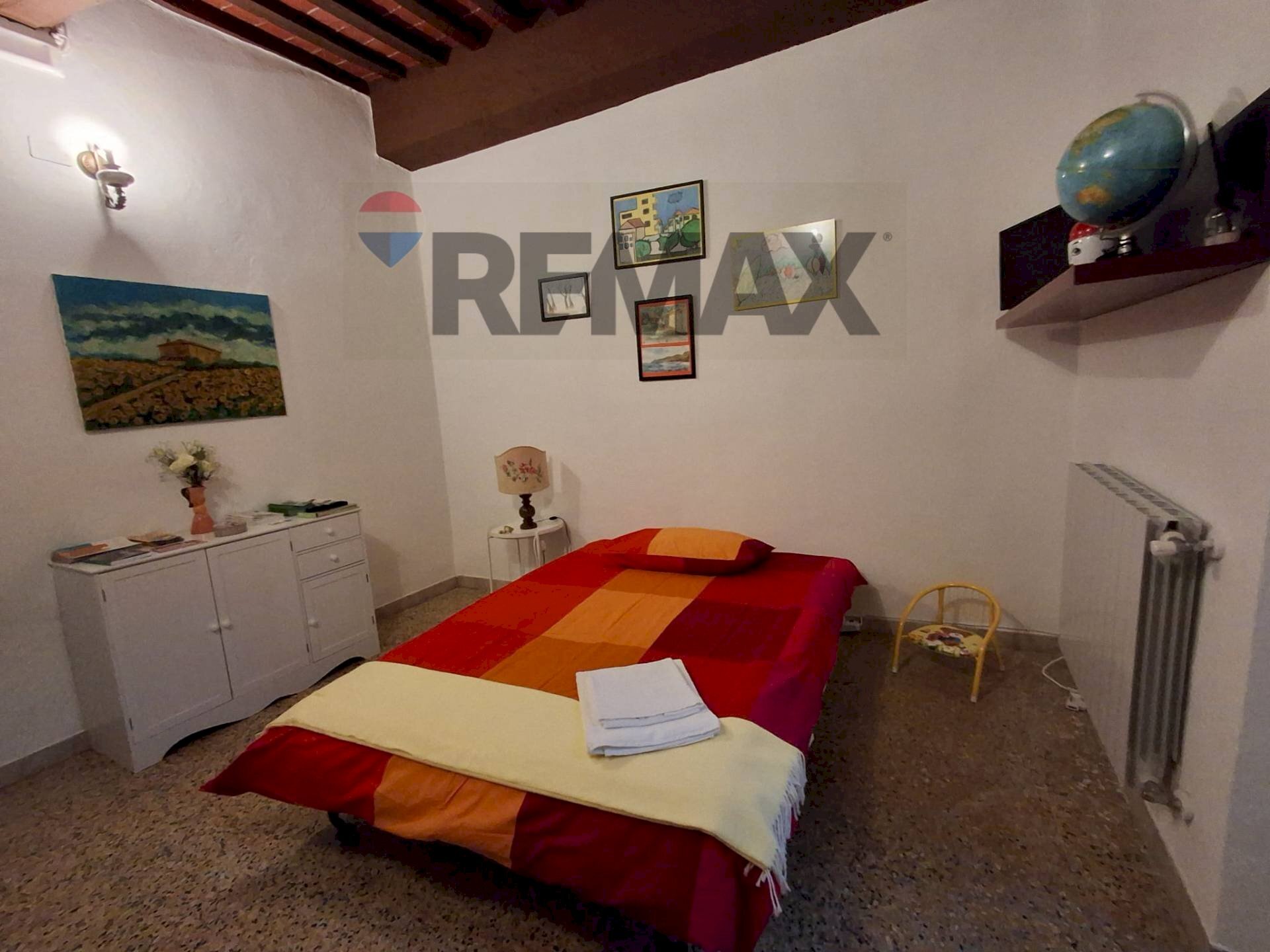 Camera / camera da letto - Three-room apartment Via Guglielmo marconi, Monteverdi Marittimo - photo 2