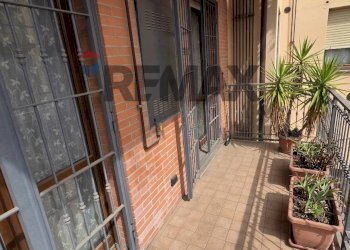 Balcone - Bilocale Via Gabriele Falloppio
 
9, Milano - foto 7