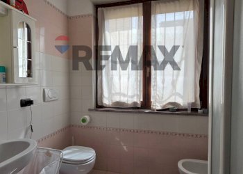 Bagno - Bilocale Via Gabriele Falloppio
 
9, Milano - foto 8