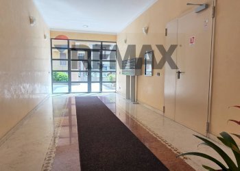 Ricezione / Lobby - Bilocale Via Gabriele Falloppio
 
9, Milano - foto 10