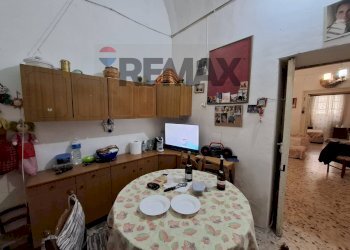 Sala da pranzo - Independent house Vico Bronzetti
 
3, Noto - photo 7